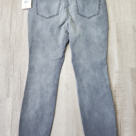 NYDJ Ami Skinny Fit Mid Rise Jeans grey pant Size 10 Petite - Picture 10 of 15